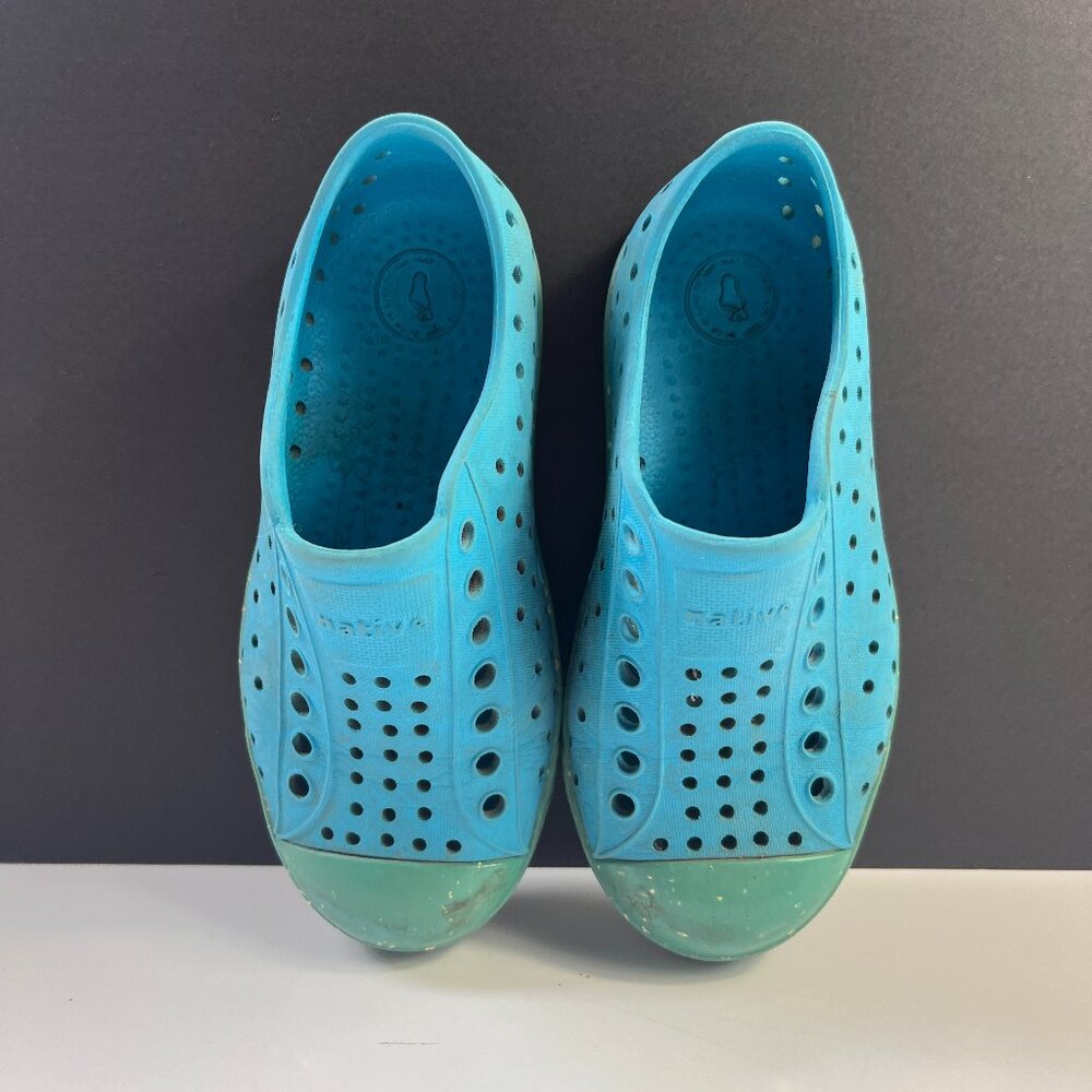 Blue Native Kids shoes C10